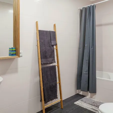 Casa Do Poema Furnas (Azores)