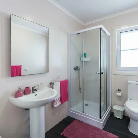 Casa Do Poema Furnas (Azores)